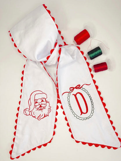 Scalloped Wreath Sash